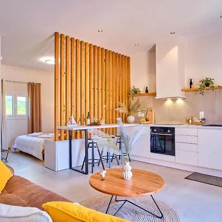 Limosa House Corfu * אגיוס גיורגיוס פגון