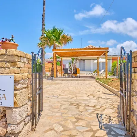 בית נופש Limosa House Corfu